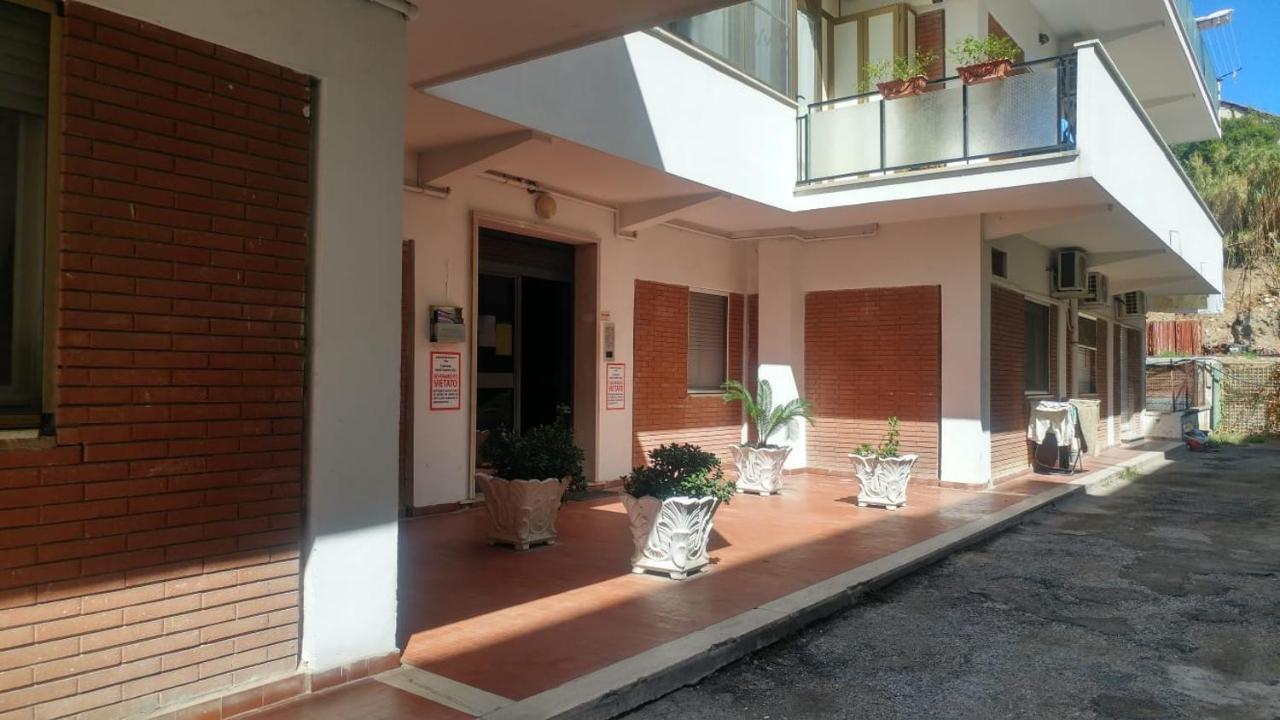 Casa Crilu' Apartment Gaeta Exterior photo